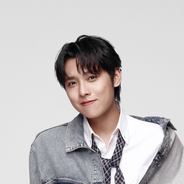 Arvin 曾傲棐